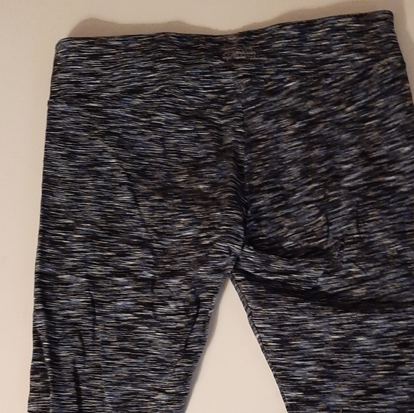 Calvin Klein Pants - Capris Calvin Klein Pants - Capris